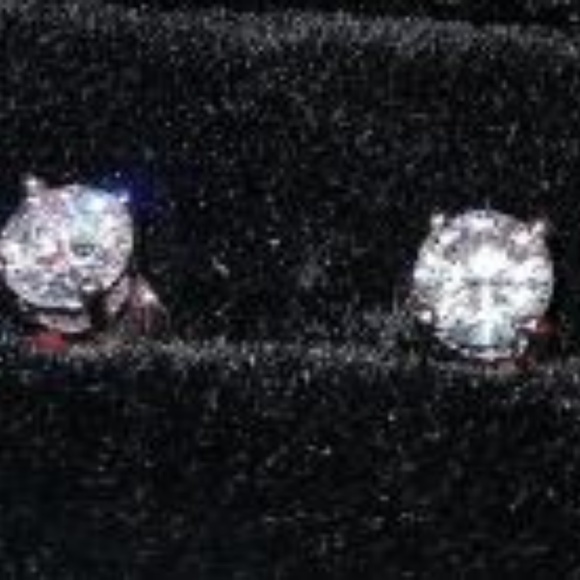 White Topaz Studs 5mm 18k White GP - Picture 3 of 3